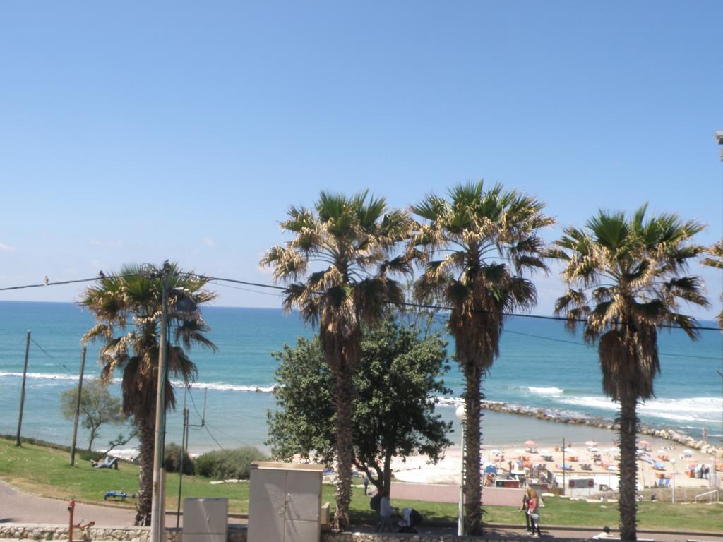 Spat Beach Bat Yam Extérieur photo