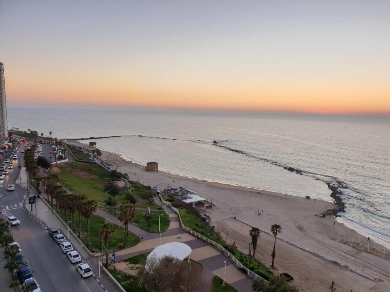 Spat Beach Bat Yam Extérieur photo